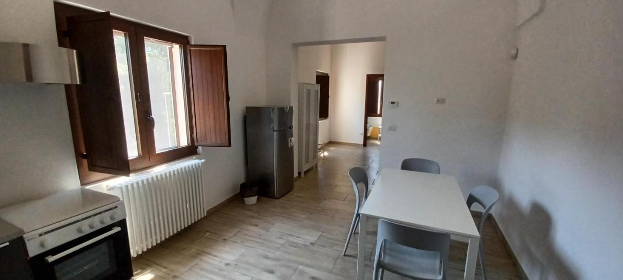 דירות לצ'ה Casa Di Marco מראה חיצוני תמונה